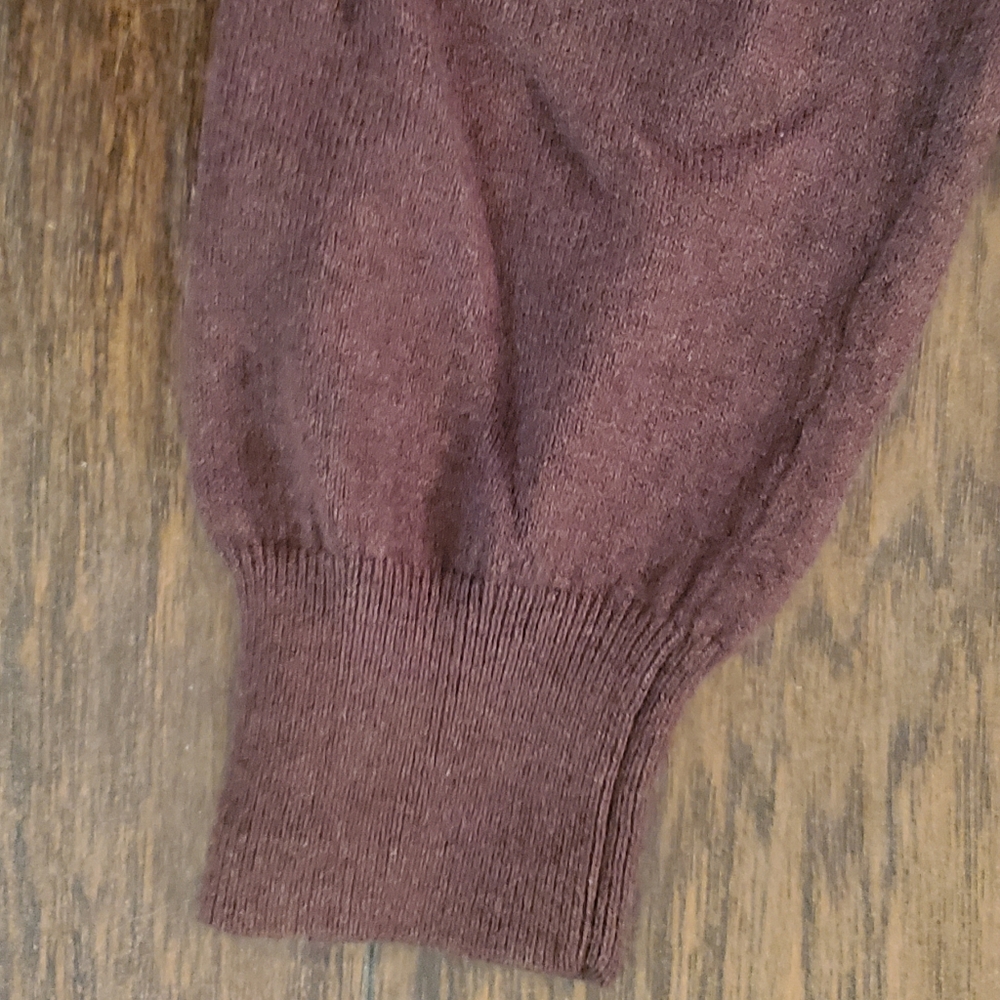 Josephe A. Banks NWT Cashmere V-Neck Sweater Size L - Picture 4 of 11
